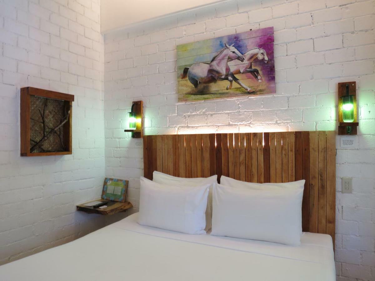 Serviced Apartments By Eco Hotel Bohol Panglao Eksteriør billede